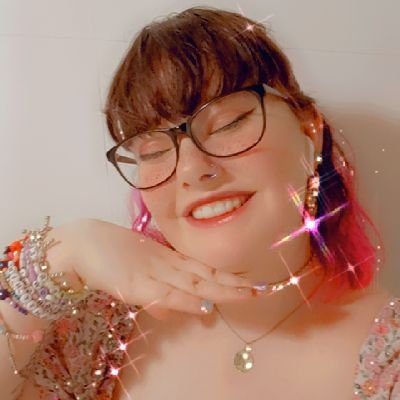 Thea_Evangeline's profile picture. Coffee addicted bright haired Australian weirdo