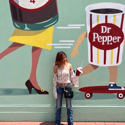 alexolguin1998's profile picture. RN & Teacher