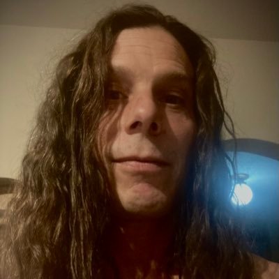 HiddeninHills's profile picture. A  human living in rural British Columbia.