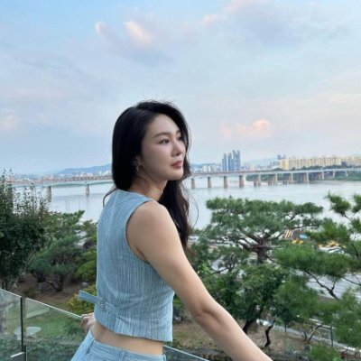 guirgis5's profile picture. Welcome to my world🌎
There is nothing special about my bio🤷🏻‍♀️
Fun 🥳, Business🕴Travel✈️ News📰Sports🏌... I will share the things I am interested in👌🏻💯