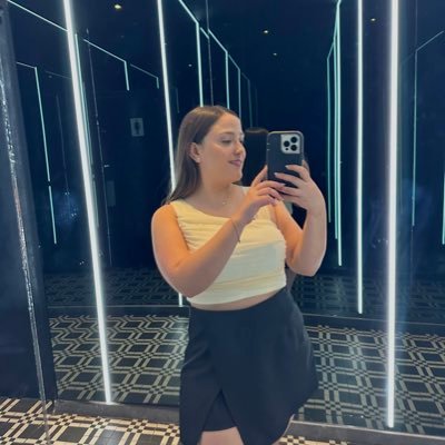 aniiasalazar's profile picture. Sólo Dios basta.