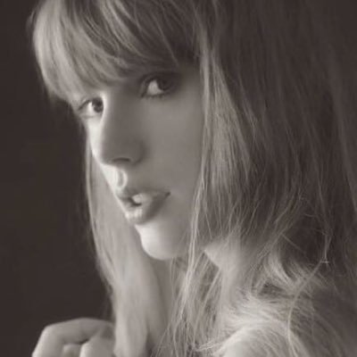 Anthony13522's profile picture. No