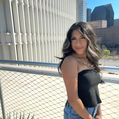 evenlinaaa's profile picture. ♡︎