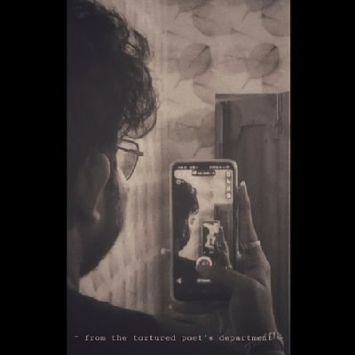 sel_swift_katy's profile picture. pathological people pleaser| he/him|