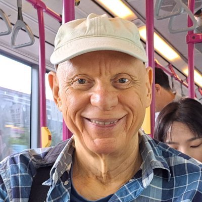 DavidHoicka's profile picture. 🙋🙂 Principal Mediator in neutral Singapore. I help your business grow & negotiate conflicts. Mediation. Likes Humour. Come grow with us in family-friendly SG