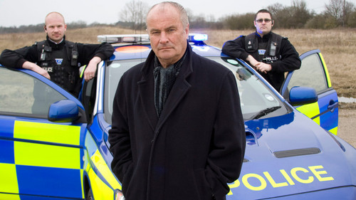 DCI_F_Burnside's profile picture. I'm a no nonsense copper who gets the job done. I may bend the rules a little but never break them!! I say what i mean and mean what i say. #AntiWinsorNetwork