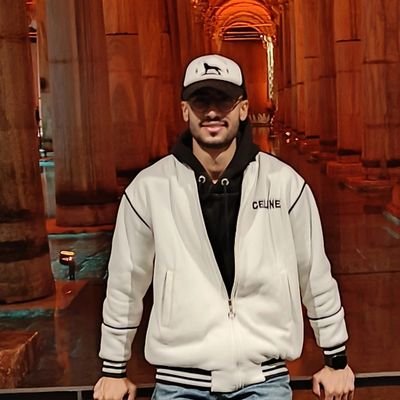 fatihyldz244's profile picture. 