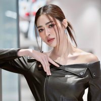 linglingsirilak (@linglingsirilak) 's Twitter Profile