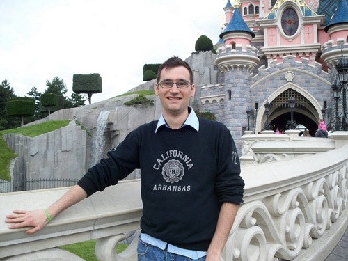 Piasentin84's profile picture. Il vero segreto della felicità stà nel chiedere molto a noi stessi e poco agli altri, nel conoscere i propri limiti ed amarli.