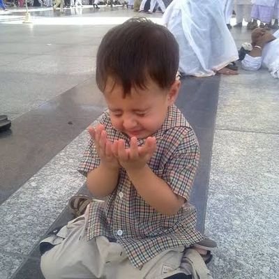 AyeeRaheeeeem's profile picture. 𝘈 𝘱𝘳𝘪𝘷𝘢𝘵𝘦 𝘭𝘪𝘧𝘦 𝘪𝘴 𝘢 𝘩𝘢𝘱𝘱𝘺 𝘭𝘪𝘧𝘦. 🌚