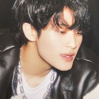 def (@wtfdef) 's Twitter Profile