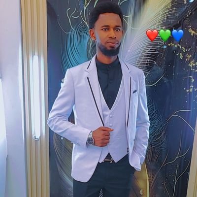 AhmadLeSultan's profile picture. Sortant de L'UGLC-S, je suis présentement dans le domaine éducatif et activités culturelles et artistiques.