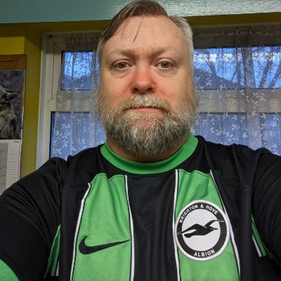 #BHAFC fan. Founder member of @ProudSeagulls.  #MentalHealthAwareness #SuicideAwareness 🏳️‍🌈🏳️‍⚧️ #Chronicpain Poker and Doctor Who fan
