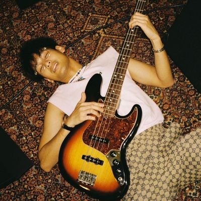 dearnatta1994's profile picture. Apo Nattawin and Mile Phakphum #apocolleagues #GreenyRose 💚💛