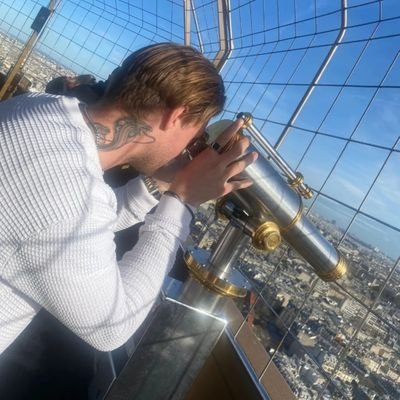 Just a guy who loves to make music and travel with the love of my life