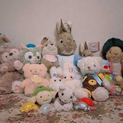 Flower__115o's profile picture. ぼちぼち投稿していきます、村とお茶がスキ🎀💗