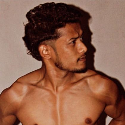 spreadinghumour's profile picture. ART❤️‍🔥
XXOXOXllXOOXllOOXXX🌻