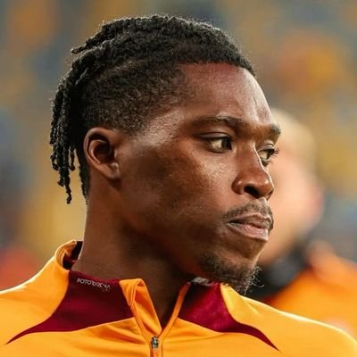 derrickk_17's profile picture. .