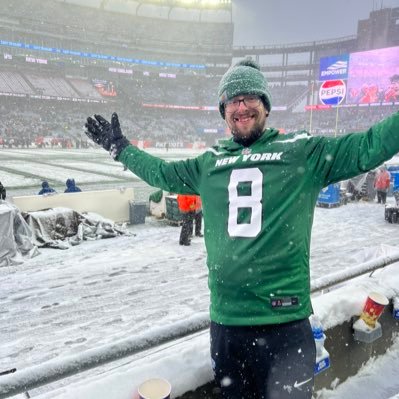 Lifetime Jets fan • Washed D3 Athlete • Sheet Metal Worker • RIP 21