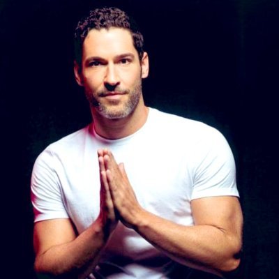 DarkHellKing0's profile picture. I am Back