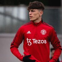 Jerexeneizee (@elframeee) 's Twitter Profile