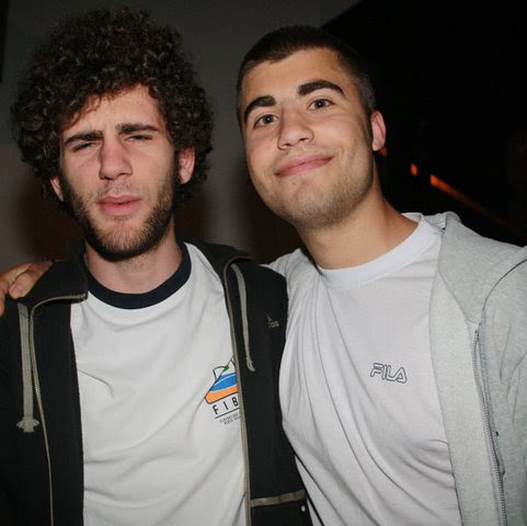 col_is_cool's profile picture. Non ricordo nemmeno quando mi iscrissi, ma mi fa troppa fatica cancellarmi...