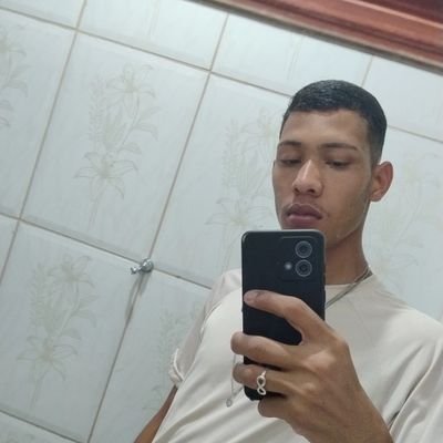 RiicardoAugustt's profile picture. 