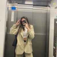Ela Dereli (@elarinnaa) 's Twitter Profile