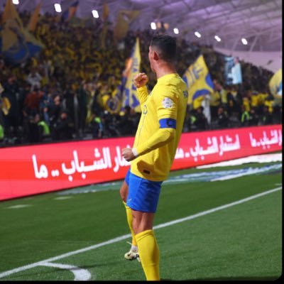 انا لنصر والنصر لي💛👆