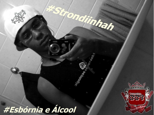 Sem bio ! + contatos --
msn;
mequi_hendrick_stronda@radiostronda.com