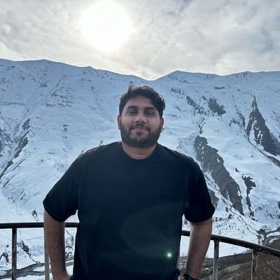 2uzfevert's profile picture. 💻 dev. 

Let's connect! 👋