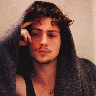 Both my feet planted when most people would've panicked; I embraced the storm, I found beauty in what was damaged. || #MaraudersAU || #Taken || #Parody || 18+
