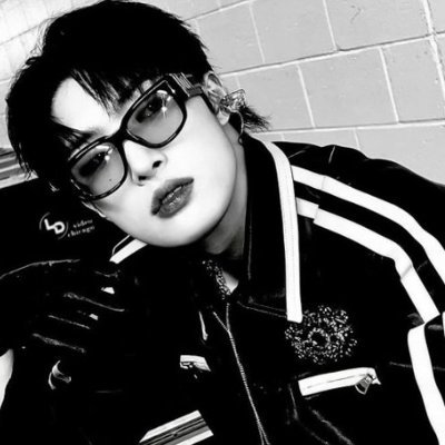𝐑𝐏 ␥ Wanderer the universe alongside 𝐀𝐓𝐄𝐄𝐙 with Atiny sincere love. Song Mingi, 1999.