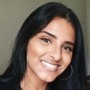 tacianaassis's profile picture. 