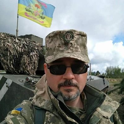 Ukraine Officer🇺🇦🇺🇦 EOD forces💣 Military Engineering🛠🔧🔩🗜. FIGHTING RUSSIAN INVASION RIGHT NOW🔫🗡
Support Ukraine🇺🇦 #OneTeamOneFight