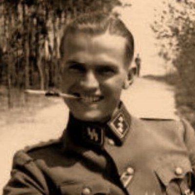 Billakos1940's profile picture. Μολύβι μες το σώμα, και τσεκούρι στον λαιμό, μια θέση εις το χώμα, για κάθε αναρχικό.