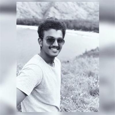 Raviarumug95740's profile picture. ⚖️🐬🏞️👨‍⚕️