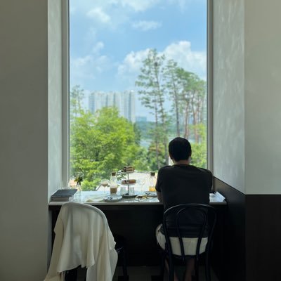 Sinrok_Kim's profile picture. 스타트업에서 개발을 하고 있습니다.