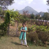 Puja Sharma(@pages4ages) 's Twitter Profile Photo