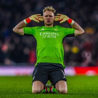 not_viirus's profile picture. Movie Freak | Gamer | Virgo ♍| 6'4 | @Arsenal🔴