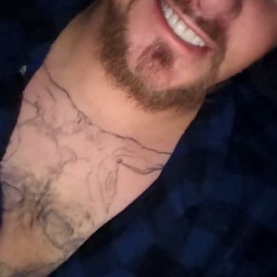 AdmiralAsshole9's profile picture. Metal & Motorcycles 
I'm gunna squeeze ya titties and pet ya kitties?

🤠 NSFW 🤠