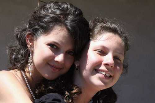 my name is zabrina haha im in high-school and i love making friends