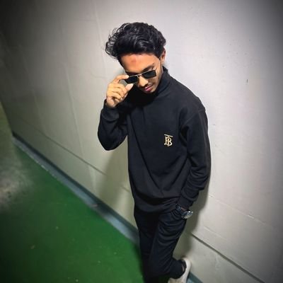 Jonyahmad191216's profile picture. Studen