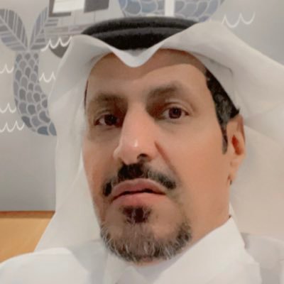 قانوني مهتم في قطاع التشييد والبناء الدين الوطن ولاة الآمرخط احمر
