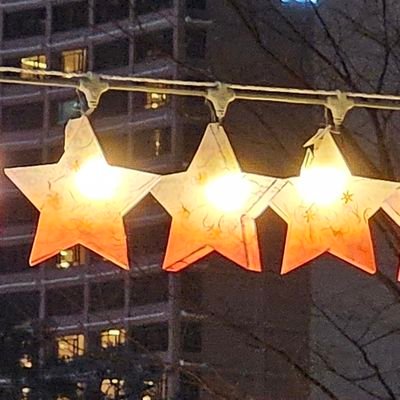 수구보수 꼴통, 일베, 숭일매국노, 무례하신 분들은 선차단합니다. 이재명 살리고 윤석열 끌어내리기 위해 민주당 들어왔어요. 맞팔 느린 점 부디 양해부탁드립니다.
이재명 도와 나라 좀 살려달라요...
오늘도 잘부탁드립니다.