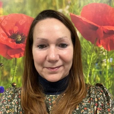 Dr Helen Elliott-Mainwaring💙🦋🪴🧘♀️ Profile
