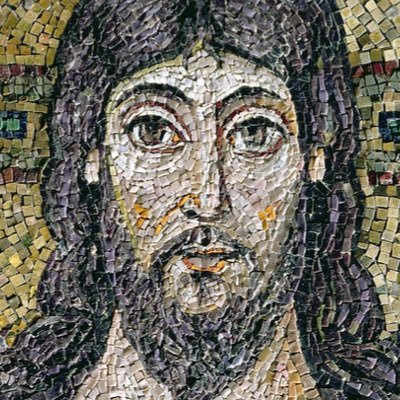 presbitero's profile picture. Tweeting from the Andes