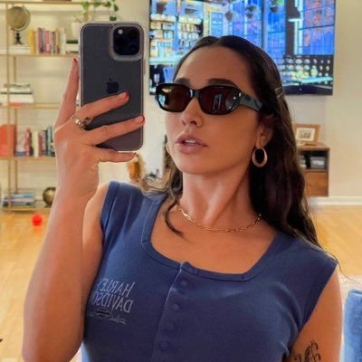scarlett9018's profile picture. Jesus Christ is my Lord and Savior! I am never wrong ! ❌No DMs from hookers! American Patriot! FJB! My filter has holes! Retweet doesn't mean agree, no porn ❌