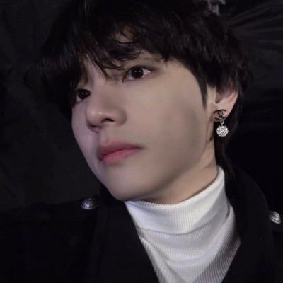 kvtwee's profile picture. archive: https://t.co/88rqlT8K5s