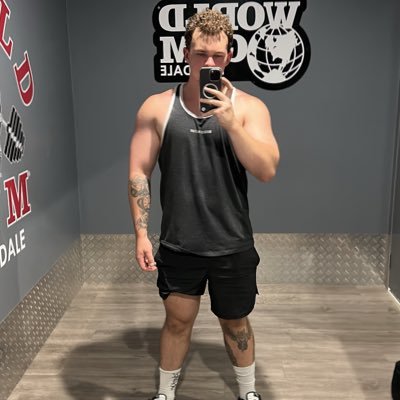 im just here to complain about fortnite and sometimes post gym stuff